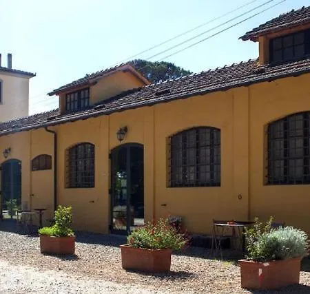 Tenuta Di - Wine&food Frühstückspension *
